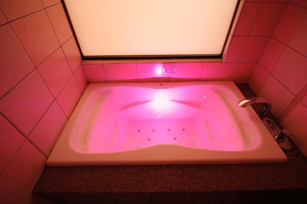 Liebeshotel Atlas Shinkabukicho (adults Only) *